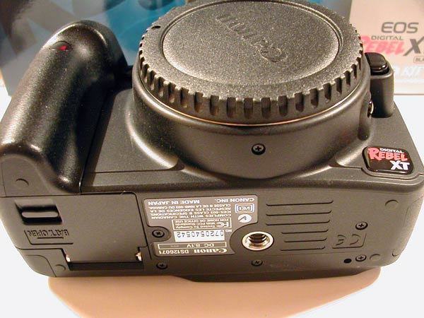 Canon EOS Digital Rebel XT Kit (Canon 350D)