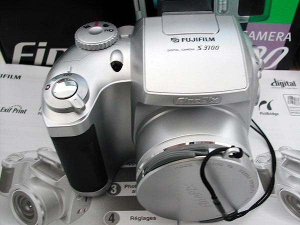 Fuji FinePix S3100