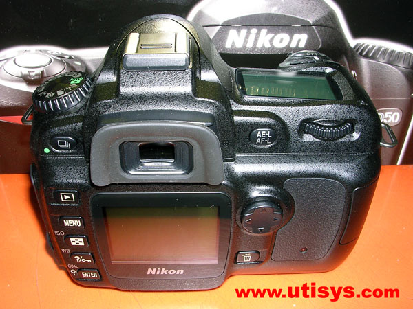    Nikon D50 (KIT)