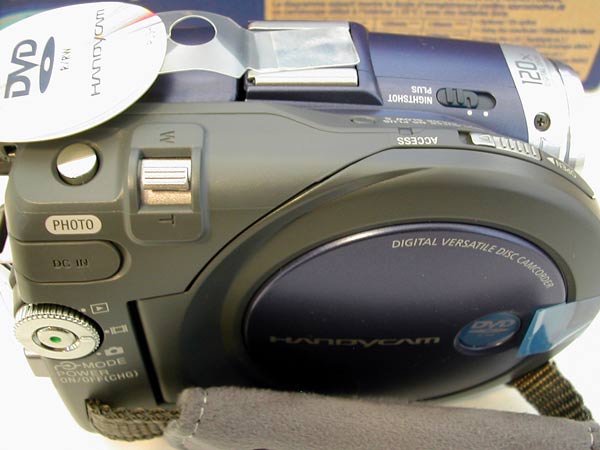 Sony Handycam DCR-DVD101 DVD Camcorder