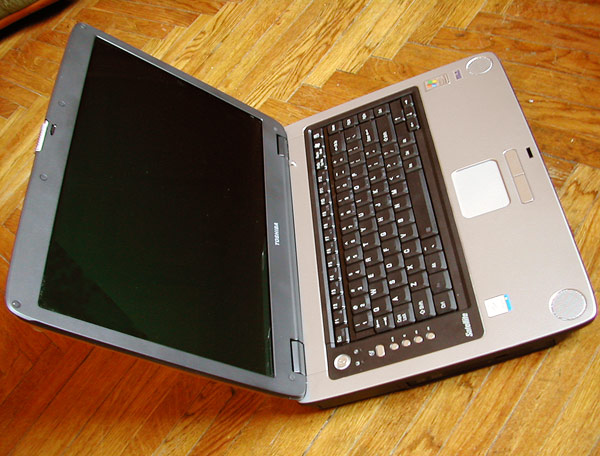 Toshiba Satellite M40X