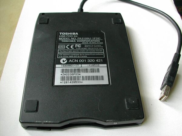  USB  Toshiba