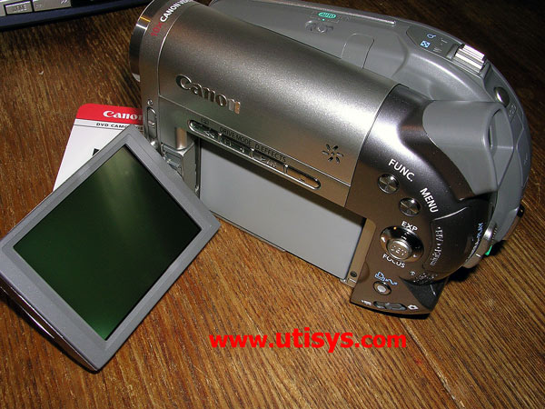 Canon DC10 DV Digital Camcorder + бесплатный KIT - фирменная сумка Canon, дополнительная батарея