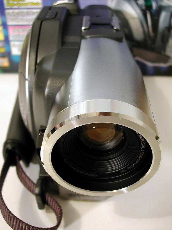 Hitachi DZ-MV580A DVD Camcorder