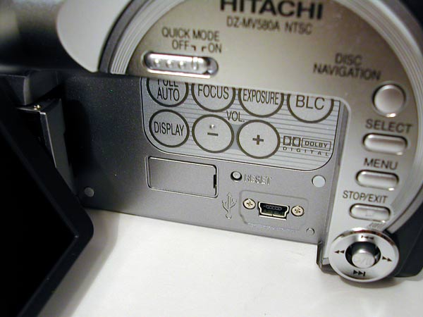 Hitachi DZ-MV580A DVD Camcorder