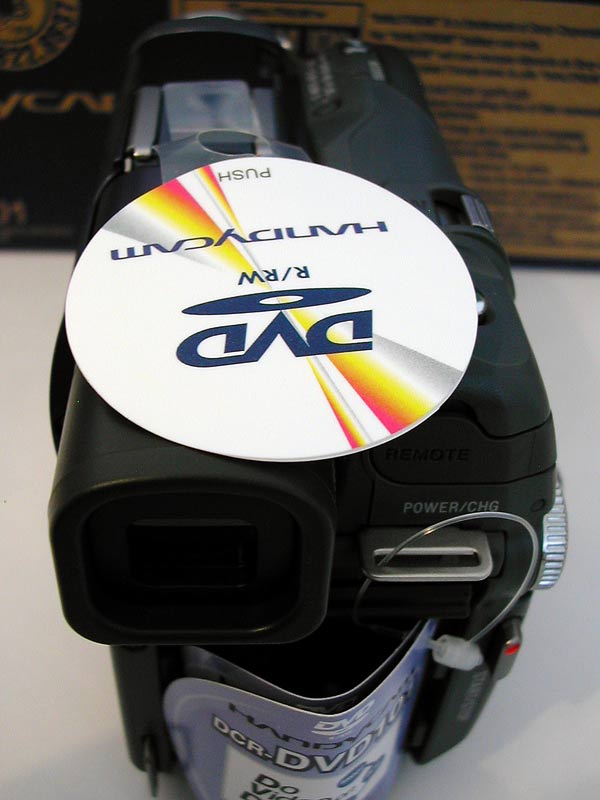 Sony Handycam DCR-DVD101 DVD Camcorder