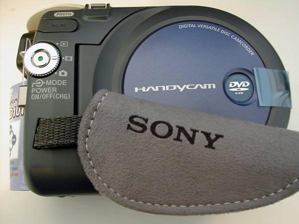 Sony Handycam DCR-DVD101 DVD Camcorder