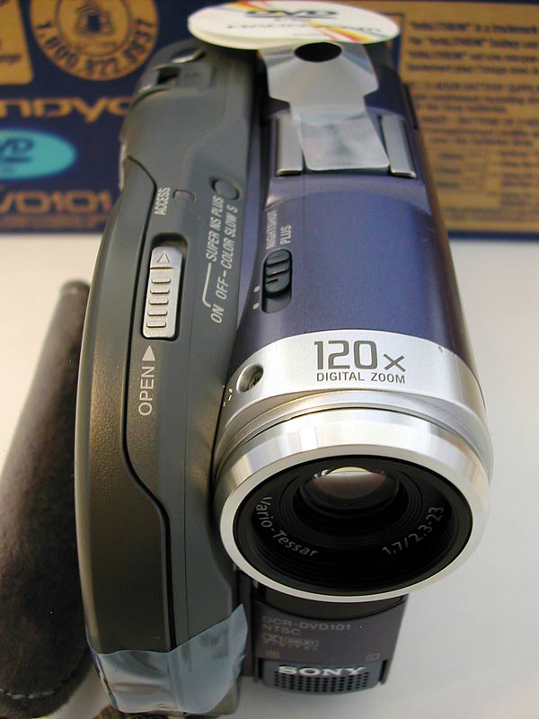 Sony Handycam DCR-DVD101 DVD Camcorder
