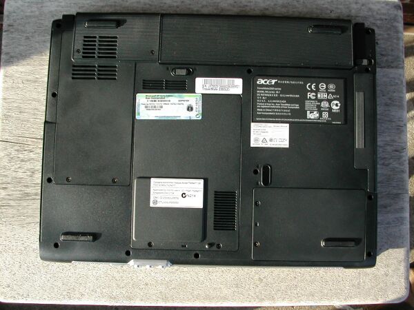 Acer TravelMate 2303LCI 1.5GHz