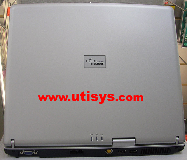 Fujitsu Siemens Amilo M7440 