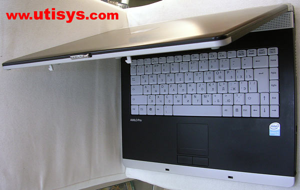 Fujitsu Siemens Amilo Pro V2030 