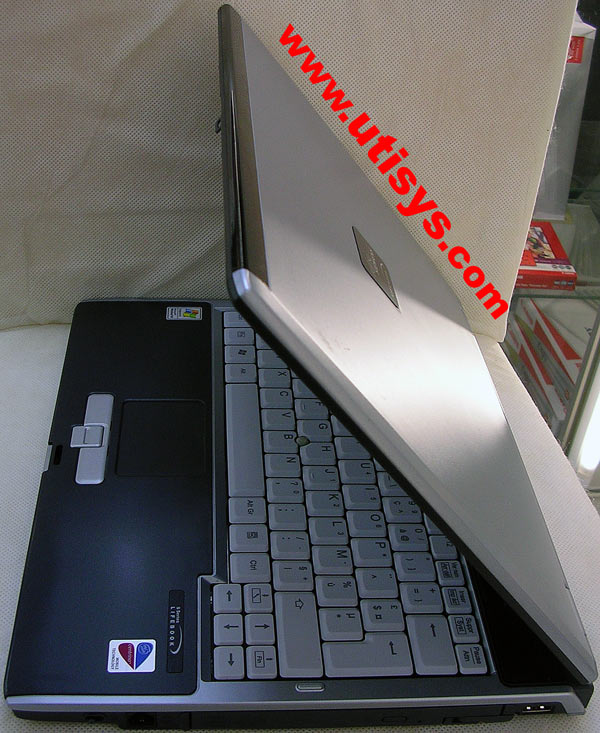 Fujitsu Siemens LifeBook S7020D	