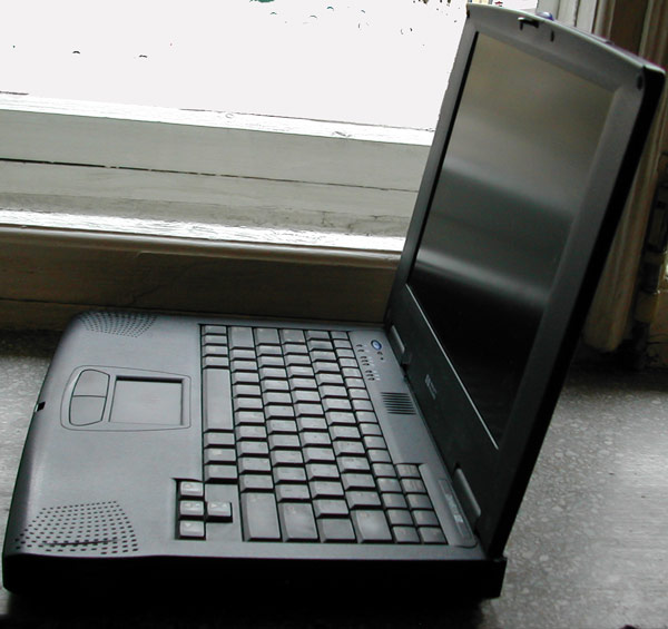 HP Omnibook Xe2