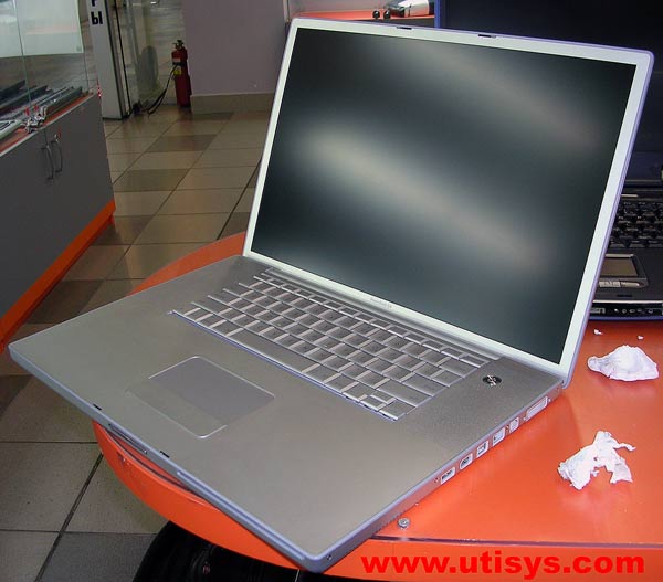 Apple PowerBook 15"