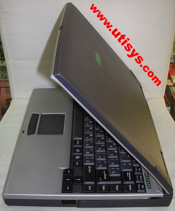 RoverBook Voyager MT4(S)