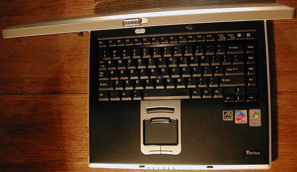 Toshiba Tecra S1 (PT831C-67CSU)