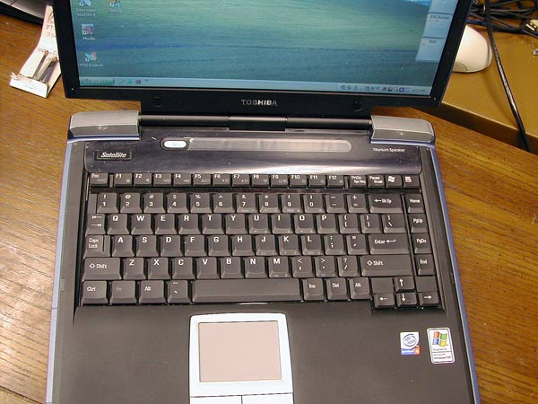 Toshiba Satellite A10 PSA10C-05HVM