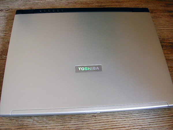 Toshiba Portege R100